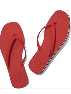 Rothy’s Red Women's Flip Flop Sandals - Firecracker NIB